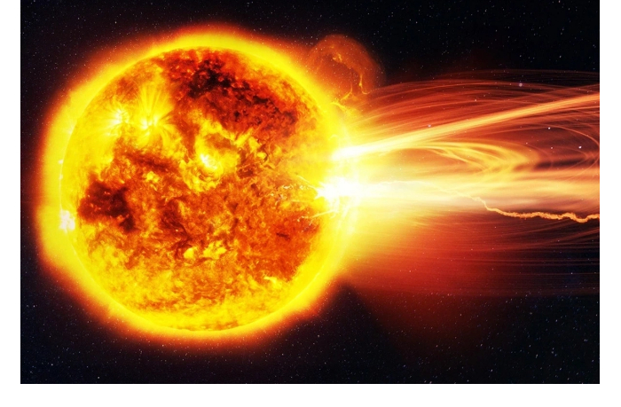 na-solntse-proizoshla-odna-iz-samykh-moshchnykh-solnechnykh-vspyshek-2025-goda