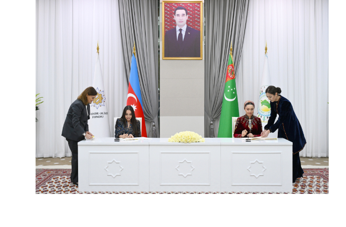 podpisan-memorandum-o-vzaimoponimanii-mezhdu-fondom-geydara-alieva-i-blagotvoritelnym-fondom-po-okazaniyu-pomoshchi-nuzhdayushchimsya-v-opeke-detyam