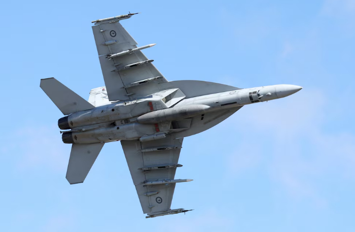 amerikanskie-istrebiteli-proleteli-nad-venesuelskim-zalivom