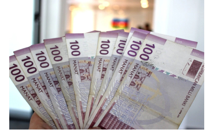 stalo-izvestno-komu-v-azerbaydzhane-budet-vyplachivatsya-dvoynaya-zarplata