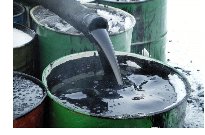 azerbaydzhan-uvelichil-eksport-neftyanogo-bituma-pochti-v-4-raza