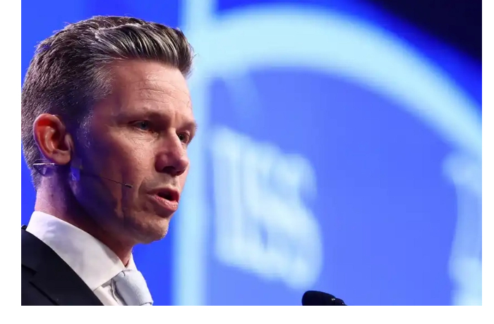 ukraina-i-shvetsiya-obsudili-vozmozhnost-peredachi-istrebiteley-gripen