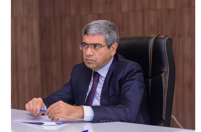 anar-aliev-92-trudovykh-dogovorov-za-sem-let-prishlis-na-chastnyy-sektor