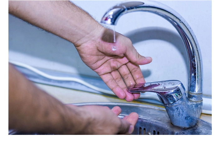 dva-rayona-baku-3-dnya-ostanutsya-bez-vody