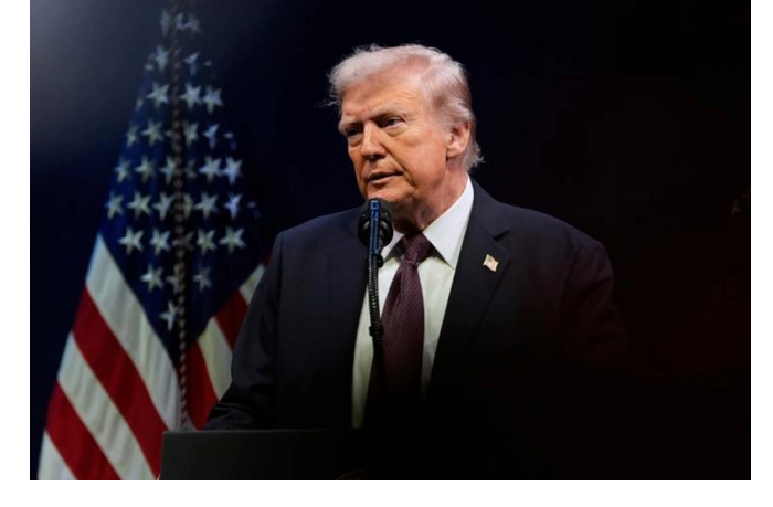 tramp-vystupit-v-belom-dome-s-obyavleniem