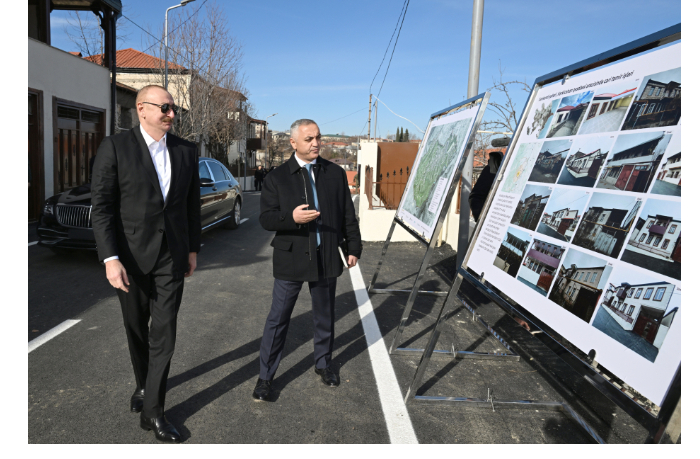 prezident-ilkham-aliev-posetil-poselok-kyarkidzhakhan-goroda-khankendi-foto