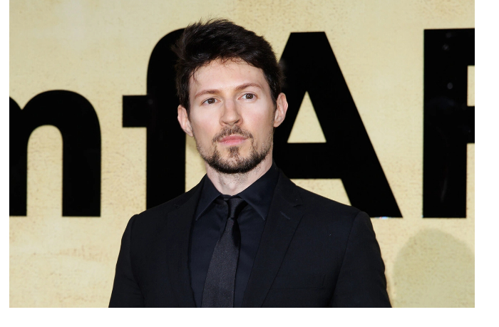 pavel-durov-soglasilsya-platit-za-eko-molodym-zhenshchinam-rozhayushchim-yemu-detey