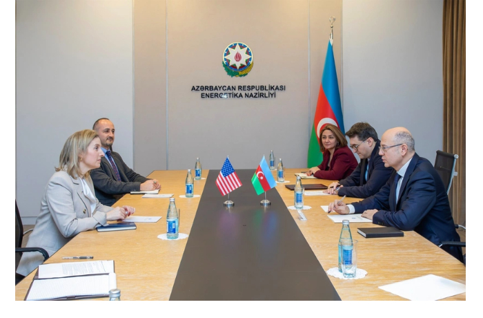 azerbaydzhan-i-ssha-obsudili-podgotovku-dorozhnoy-karty-energosotrudnichestva