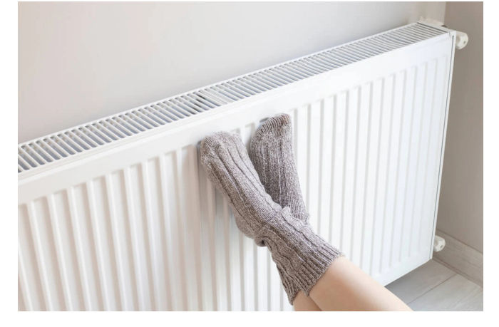 nazvany-glavnye-prichiny-pochemu-mogut-merznut-nogi