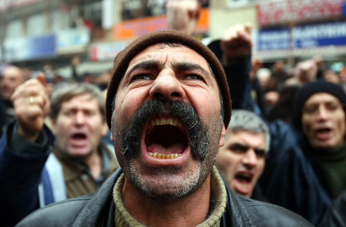 karabakhskie-armyane-begut-iz-armenii