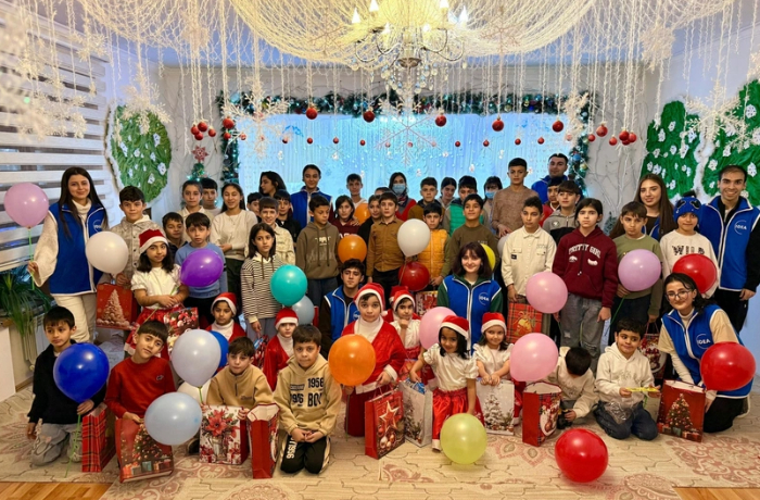 po-initsiative-leyly-alievoy-v-detskom-dome-v-gyandzhe-provedeno-novogodnee-meropriyatie