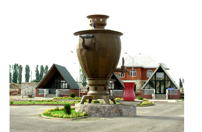 v-kakom-gorode-azerbaydzhana-komfortnee-zhit