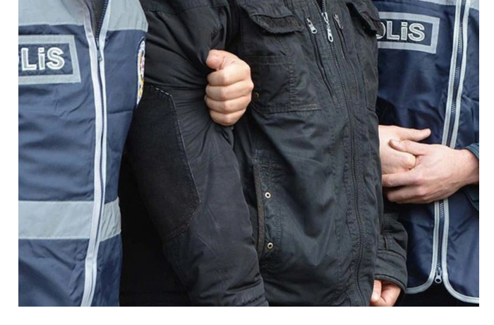 v-turtsii-zaderzhan-boevik-ig-gotovivshiy-terakty-v-novyy-god