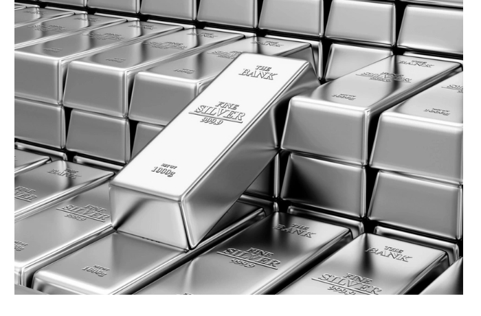 tsena-na-serebro-vyrosla-do-rekordnykh-82-za-untsiyu