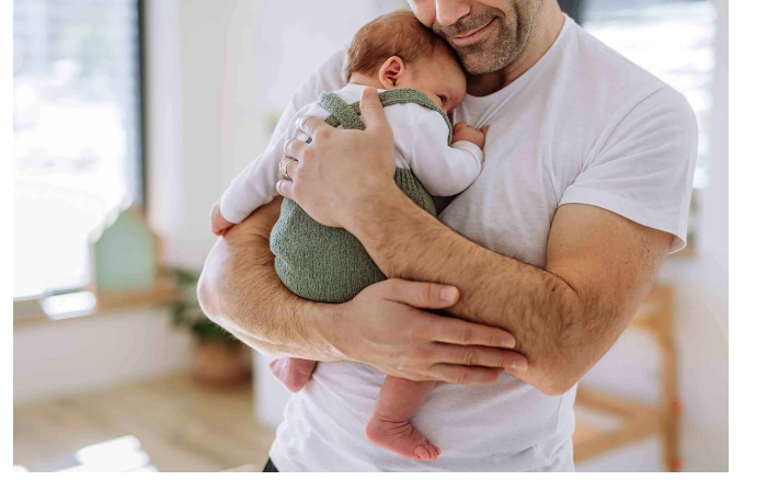 v-azerbaydzhane-ottsy-poluchat-pravo-na-oplachivaemyy-otpusk