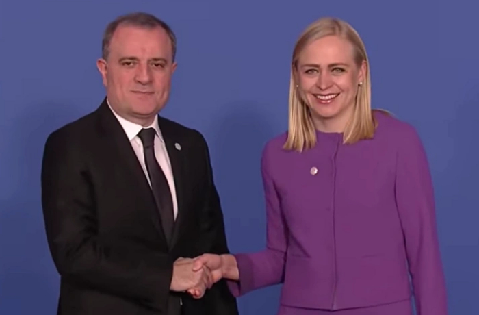 dzheykhun-bayramov-prinimaet-uchastie-v-smid-obse-v-vene