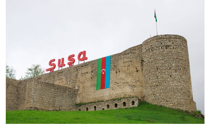 tsba-vydal-litsenziyu-na-bankovskuyu-deyatelnost-filialu-ooo-azerpocht-v-shushe