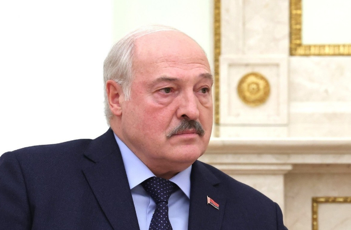 lukashenko-predlagaet-nayti-diplomaticheskoe-reshenie-ukrainskogo-konflikta-cherez-minskuyu-ploshchadku