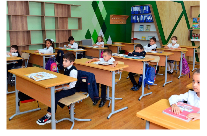 s-segodnyashnego-dnya-nachinaetsya-protsess-priema-detey-v-i-klass