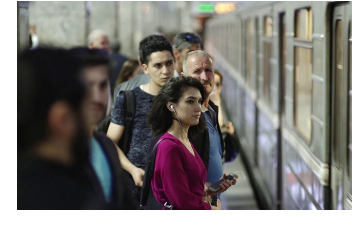 v-azerbaydzhane-chislo-polzovateley-metro-snizilos-na-1