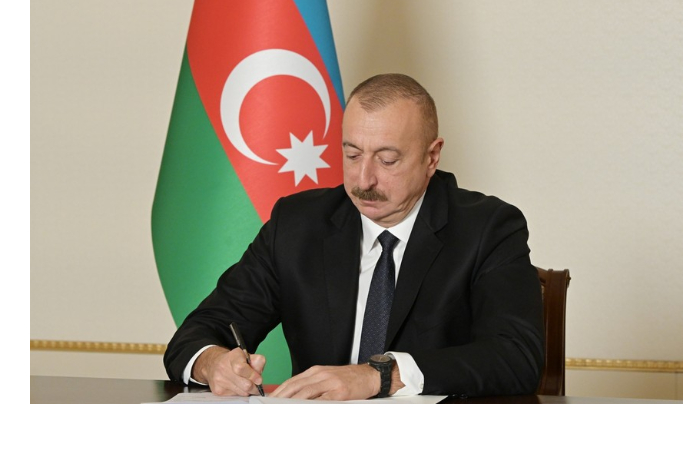 prezident-azerbaydzhana-utverdil-uchrezhdenie-medali-20-letie-mchs