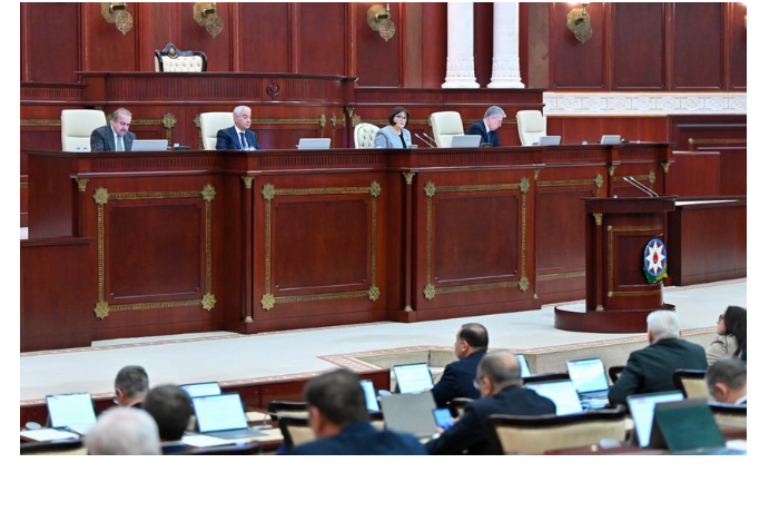 milli-medzhlis-provodit-ocherednoe-zasedanie-vesenney-sessii