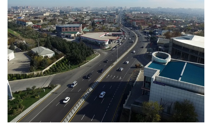 v-baku-na-prospekte-babeka-budet-chastichno-ogranicheno-dvizhenie-avtomobiley