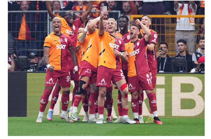 galatasaray-v-25-y-raz-stal-chempionom-turtsii