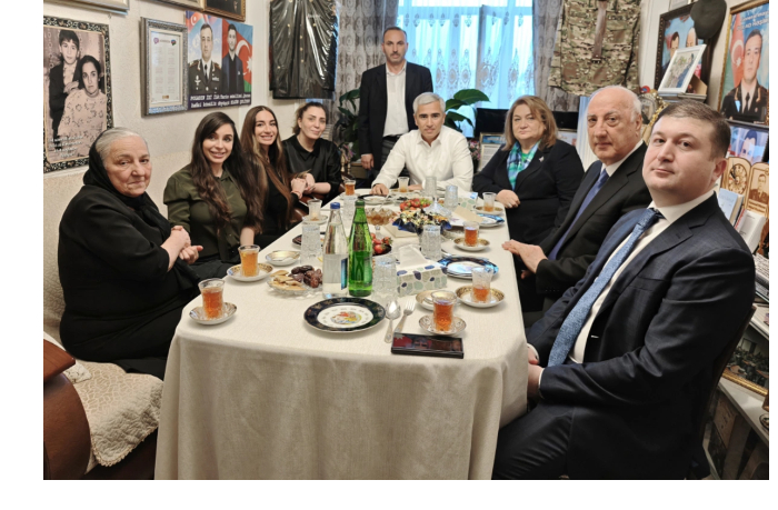 leyla-alieva-i-arzu-alieva-posetili-dom-polada-gashimova