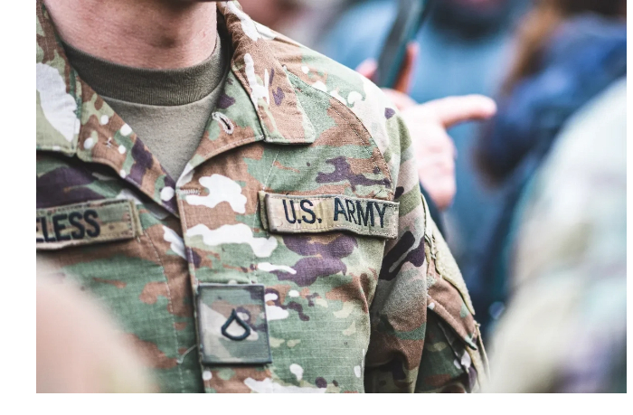 pentagon-nachinaet-uvolnenie-voennosluzhashchikh-transgenderov-nazvan-posledniy-srok