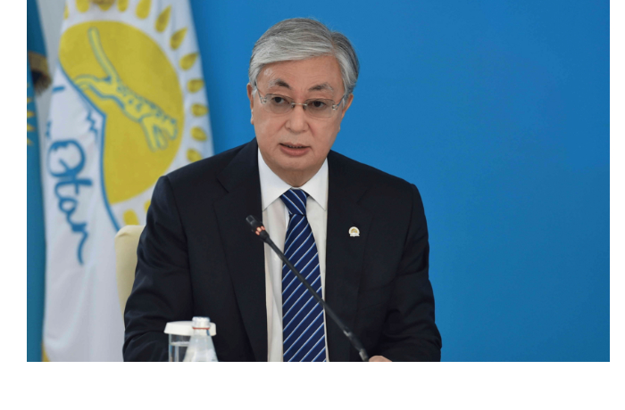 tokaev-kazakhstan-gotov-postavlyat-slovakii-neft-gaz-i-uran