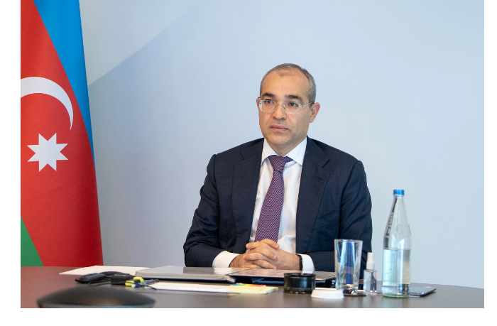 mikail-dzhabbarov-i-rovshan-nadzhaf-vstretilis-s-ministrom-promyshlennosti-i-peredovykh-tekhnologiy-oae