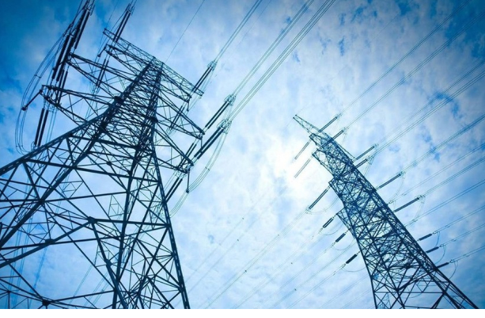 milli-medzhlis-prinyal-izmeneniya-v-zakon-ob-elektroenergetike-v-i-chtenii