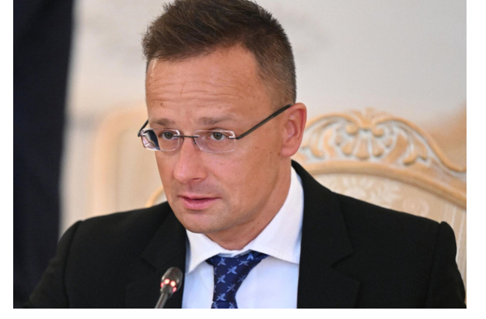 glava-mid-vengriya-vremenno-perenesla-svoe-posolstvo-iz-irana-v-baku