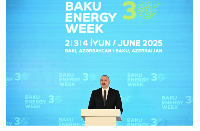 ilkham-aliev-vystupil-na-ofitsialnoy-tseremonii-otkrytiya-baku-energy-forum