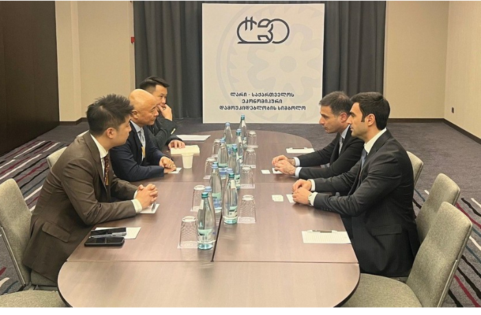 azerbaydzhan-i-alipay-obsudili-stimulirovanie-tsifrovykh-platezhey