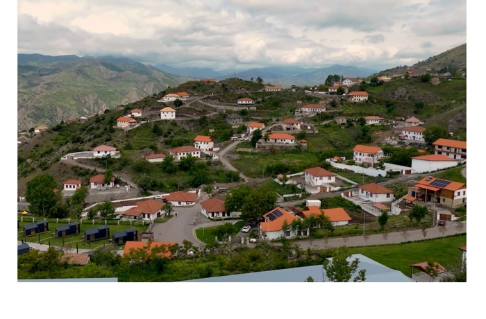 chleny-akkreditovannogo-v-azerbaydzhane-dipkorpusa-oznakomilis-s-vosstanovitelnymi-rabotami-v-lachyne