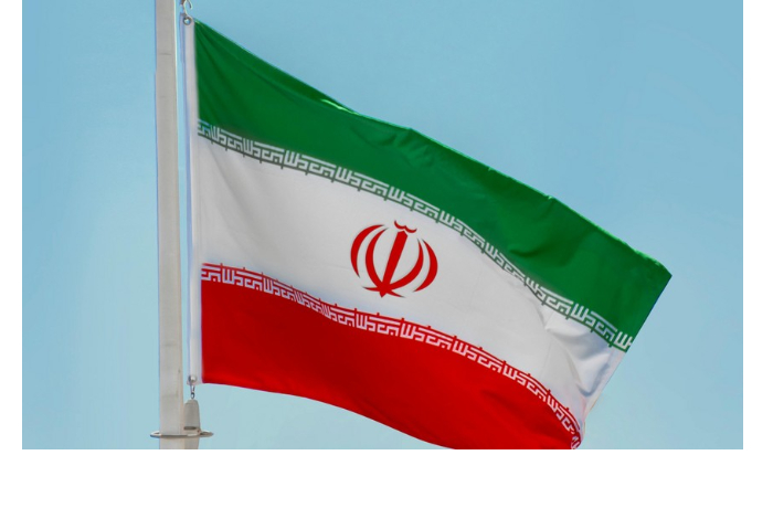 vremennyy-poverennyy-v-delakh-iran-ne-otkazalsya-ot-diplomaticheskogo-puti