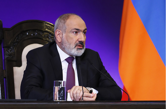 yerevan-ishchet-alternativu-zapadu