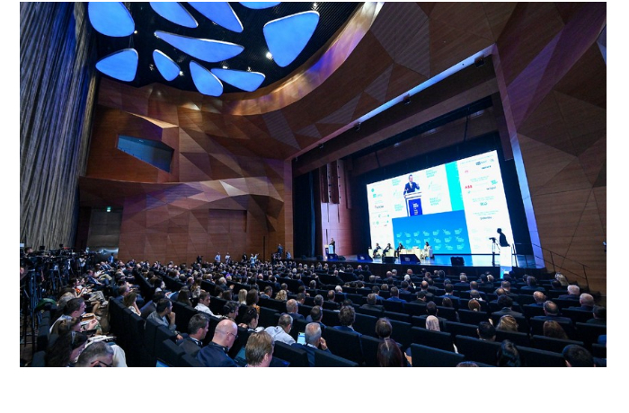 startoval-30-y-yubileynyy-bakinskiy-energeticheskiy-forum