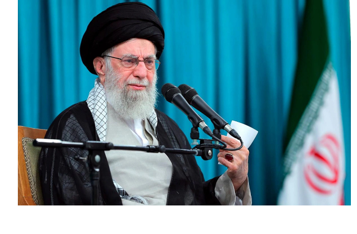 iranskie-chinovniki-khotyat-poluchit-razreshenie-khamenei-dlya-nachala-peregovorov-s-ssha