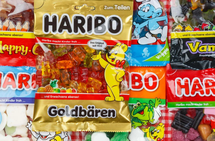 v-niderlandakh-rebenok-sevshiy-konfety-haribo-s-kannabisom-vpal-v-komu