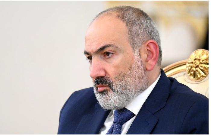 azerbaydzhantsy-vernutsya-v-armeniyu-zayavlenie-pashinyana-shokirovalo-oppozitsiyu