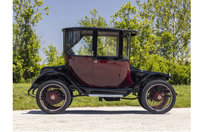 kak-u-edisona-i-rokfellera-elektromobil-1918-goda-okazalsya-dorozhe-tesla