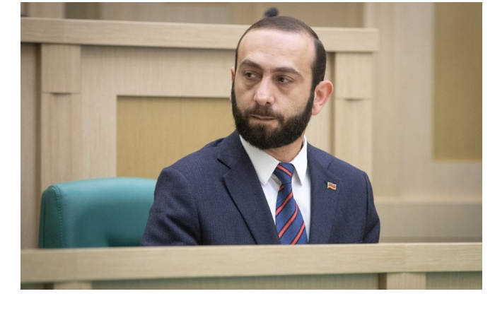 mirzoyan-v-parlamente-armenii-raskritikoval-protivnikov-podpisaniya-mirnogo-dogovora-s-baku