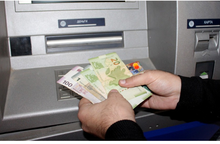 v-baku-sumgayyte-i-absheronskom-rayone-vyplacheny-pensii-za-iyul