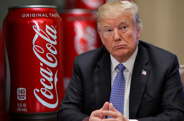 tramp-menyaet-retsept-coca-cola-tolko-trostnikovyy-sakhar