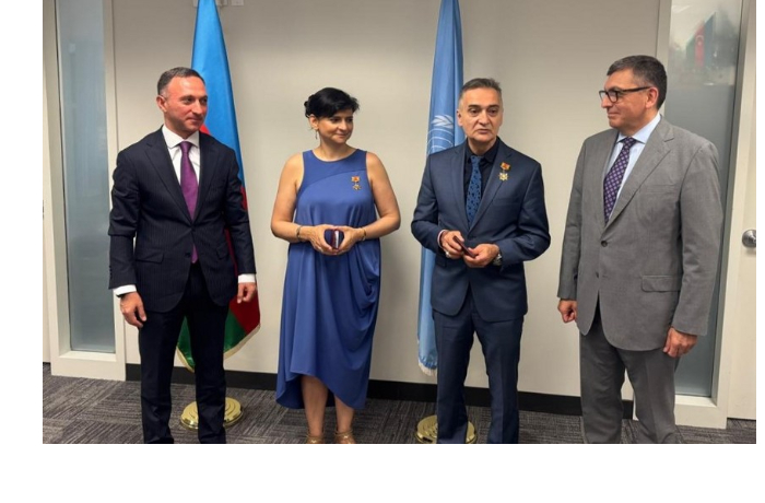 deyateli-kultury-azerbaydzhana-nagrazhdeny-medalyami-v-ssha