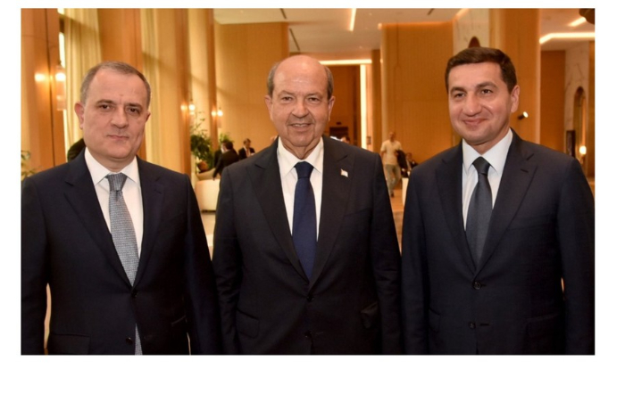 prezident-severnogo-kipra-vstretilsya-v-shushe-s-dzheykhunom-bayramovym-i-khikmetom-gadzhievym