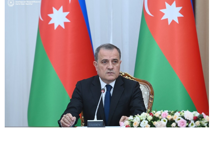 dzheykhun-bayramov-pozdravil-sotrudnikov-diplomaticheskoy-sluzhby-s-professionalnym-prazdnikom